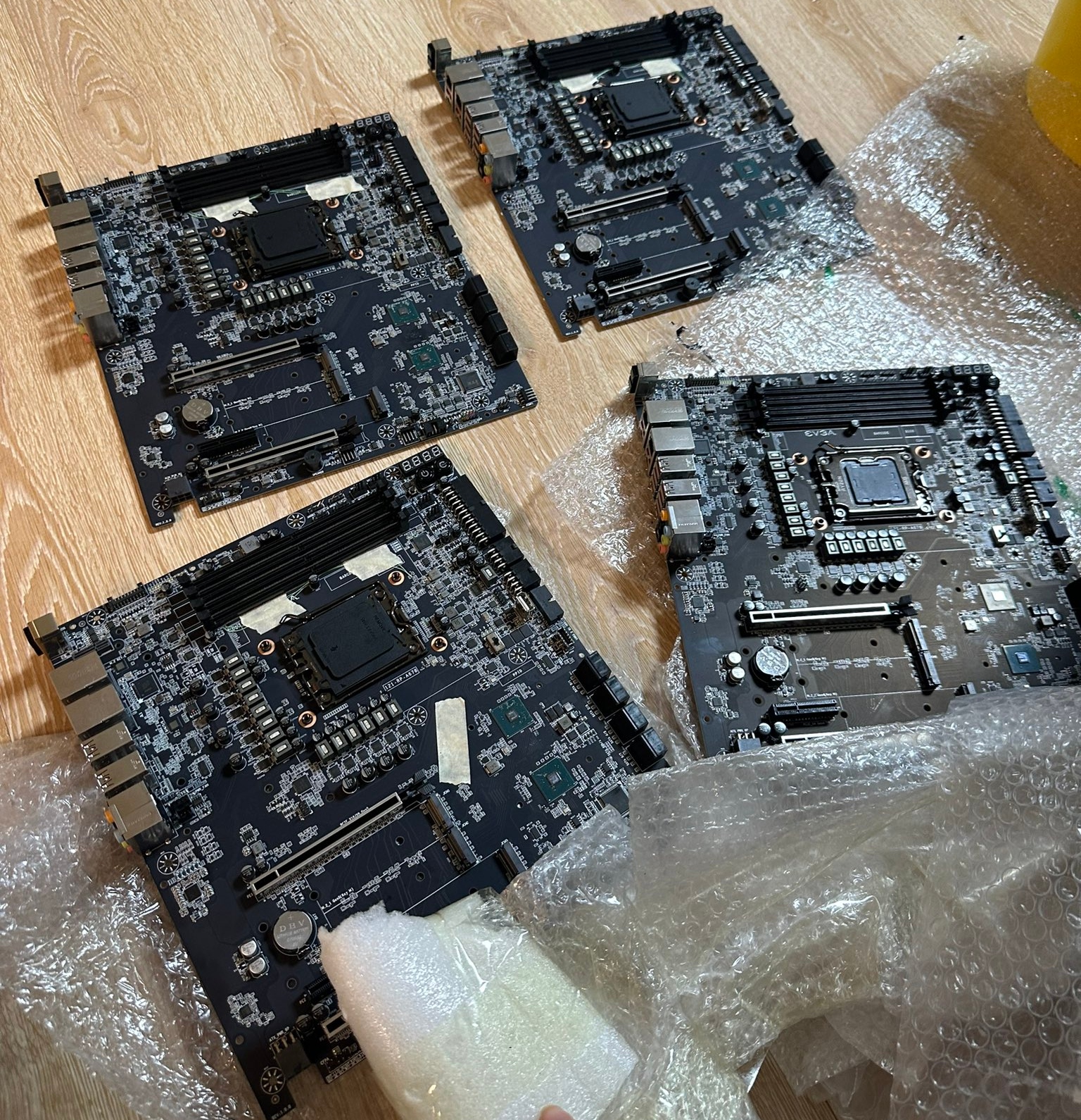 The best motherboard for AMD?  The price is over PLN 5,600