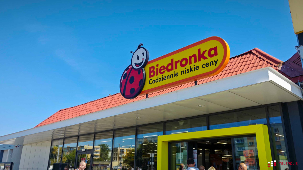 Biedronka pozwala zgarnąć smartwatch za 1 zł. Wyjaśniamy