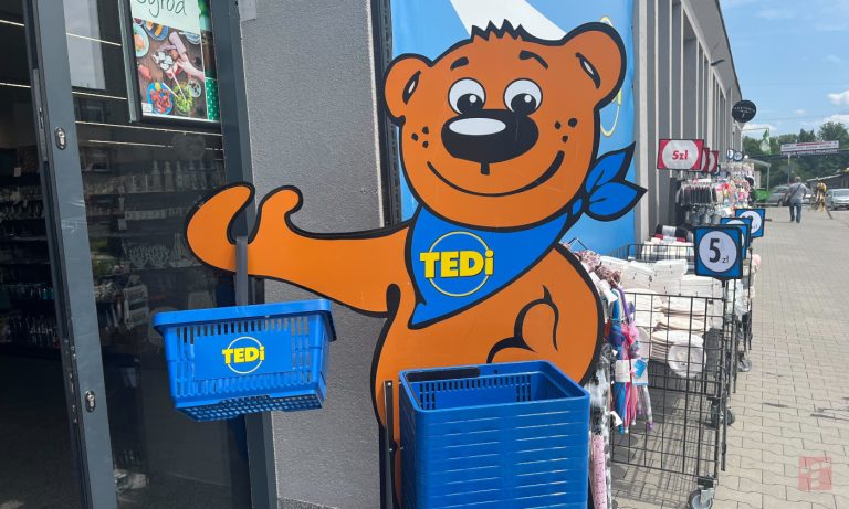 Do you shop at Tedi? Better not put that on