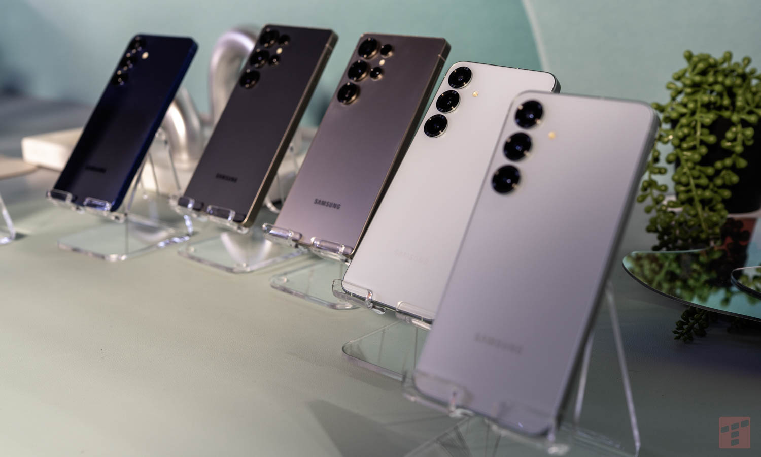 Galaxy S26 Ultra colors leaked. It will be... purple