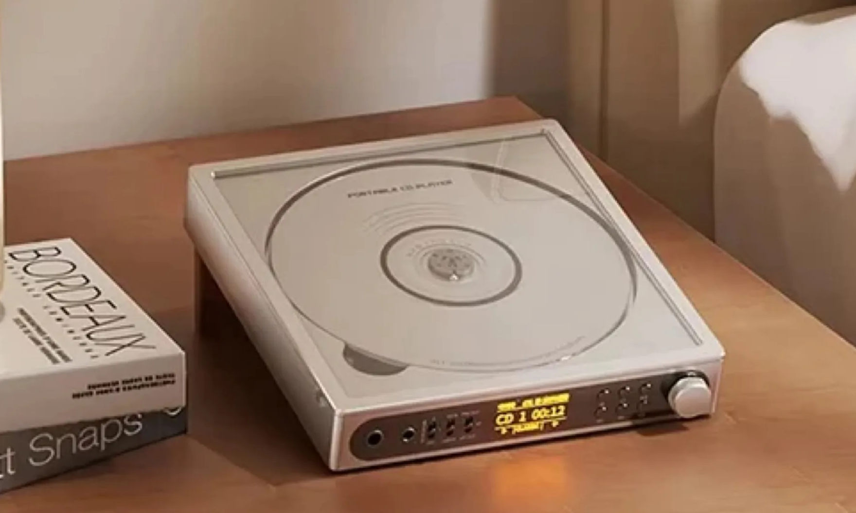 New FiiO gadget from February in Poland. It's an audiophile discman