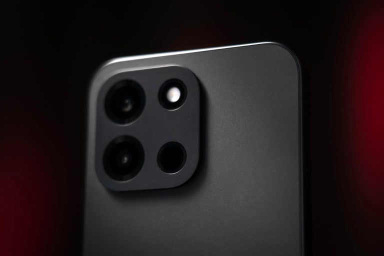 OnePlus Turbo 6 and 6V are breaking records. Battery up to 9000 mAh