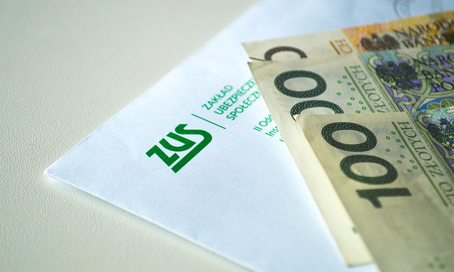 ZUS sends a message to over 3 million Poles. Be sure to read it