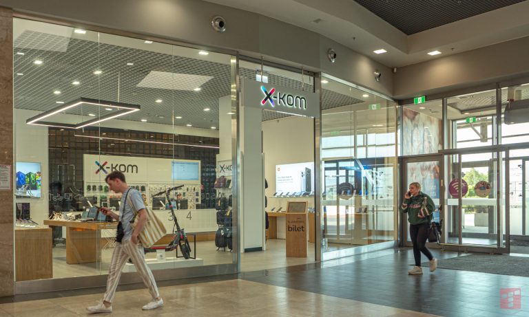 x-kom with a great promotion for players. PLN 99 and you don’t worry