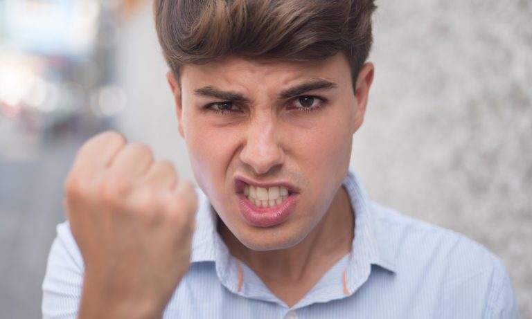 A well-known operator has not mastered the Internet and is threatening me with legal action