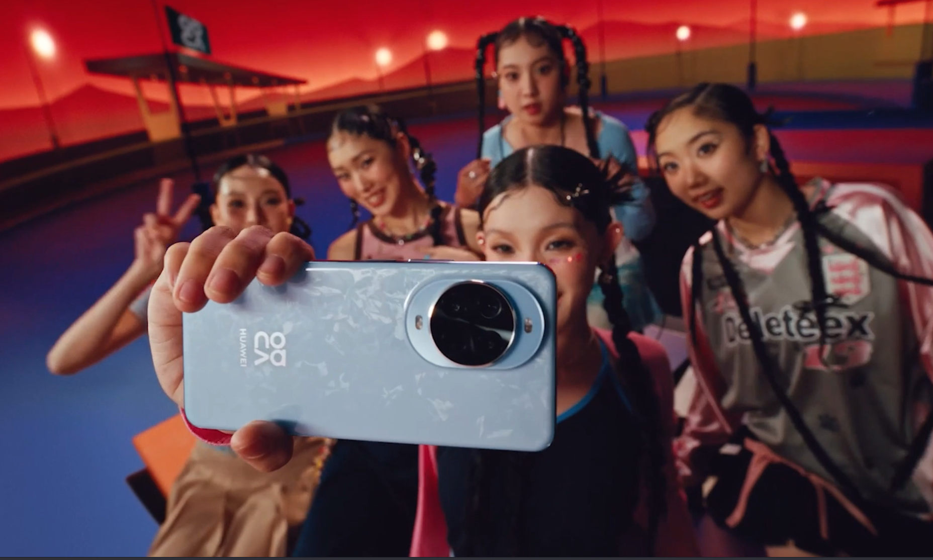 Huawei nova 14 Pro up to PLN 500 cheaper for starters. A phone for selfie fans