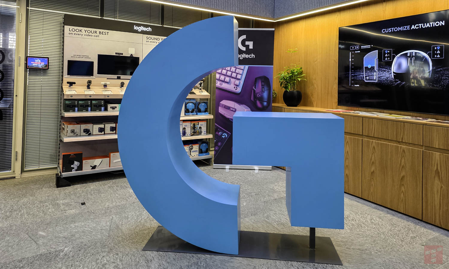 I was in Logitech's secret labs. The new mouse is a real cosmos