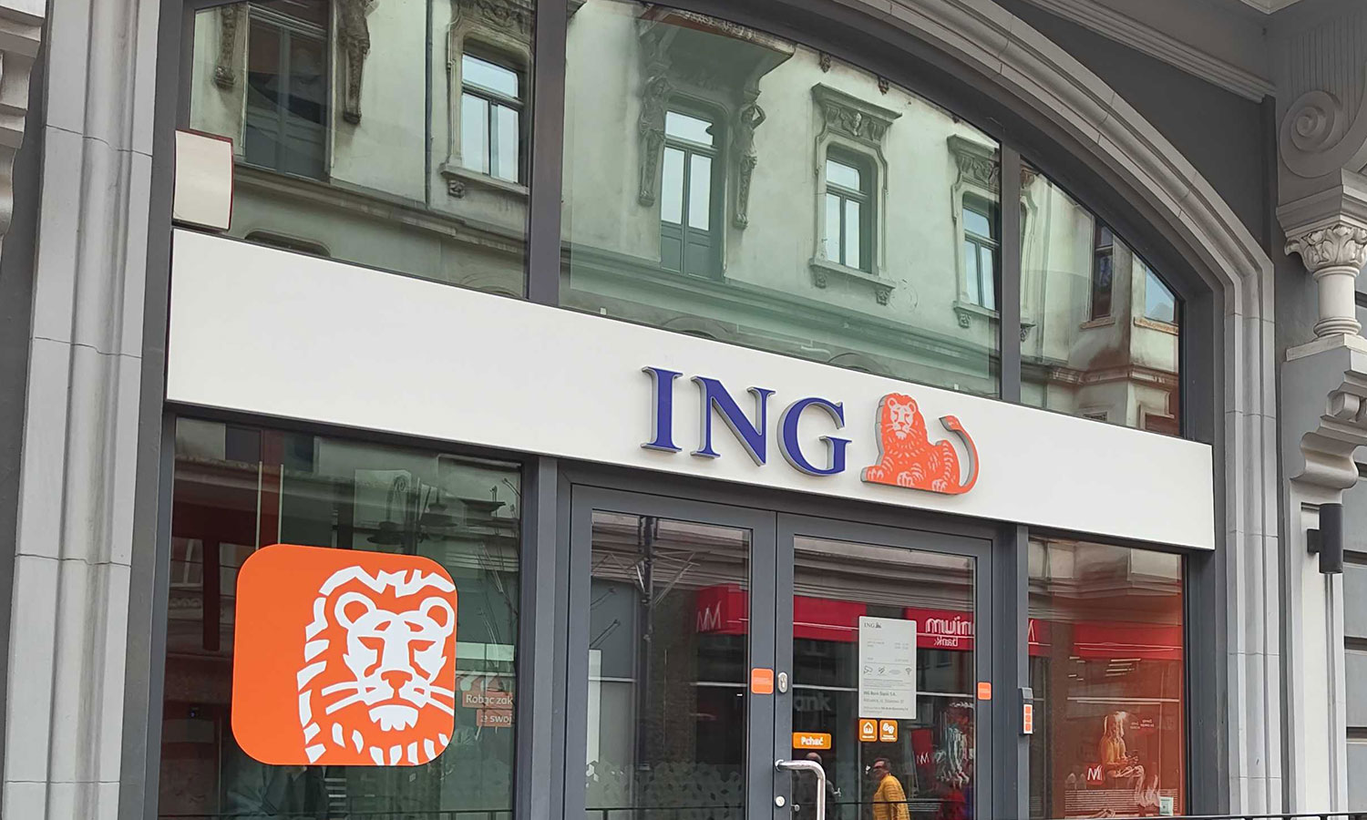ING Bank Śląski takes the floor. The new message applies to everyone