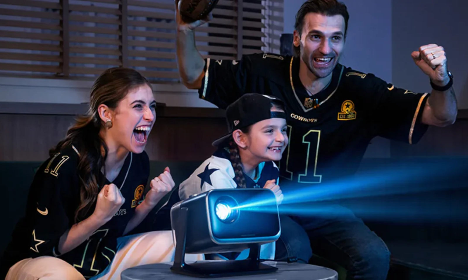 It will replace your TV and costs pennies. Aurzen spoils Poles