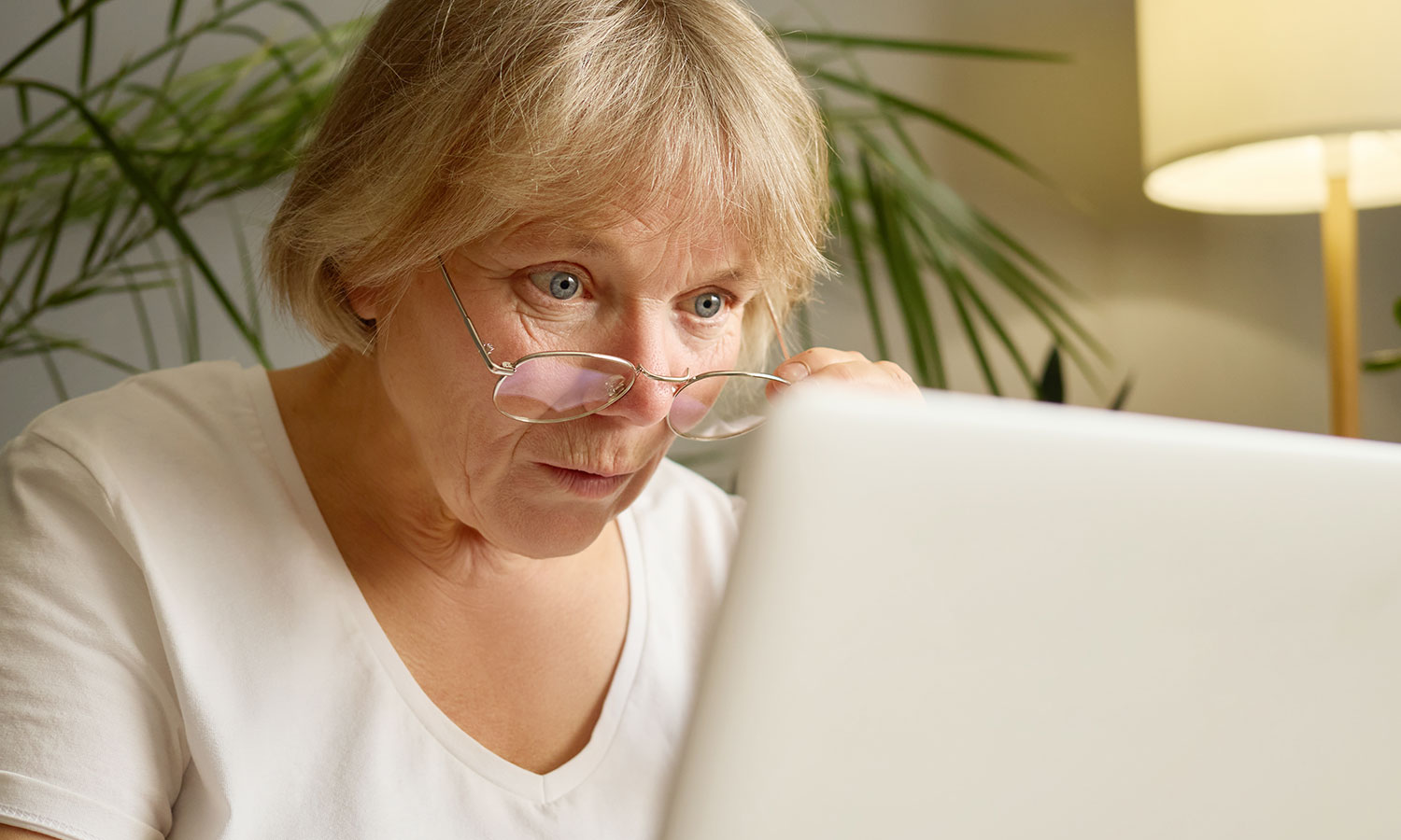 3 months passed before she realized it. She was left without money