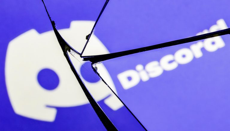 A popular game read your messages on Discord. Even the private ones