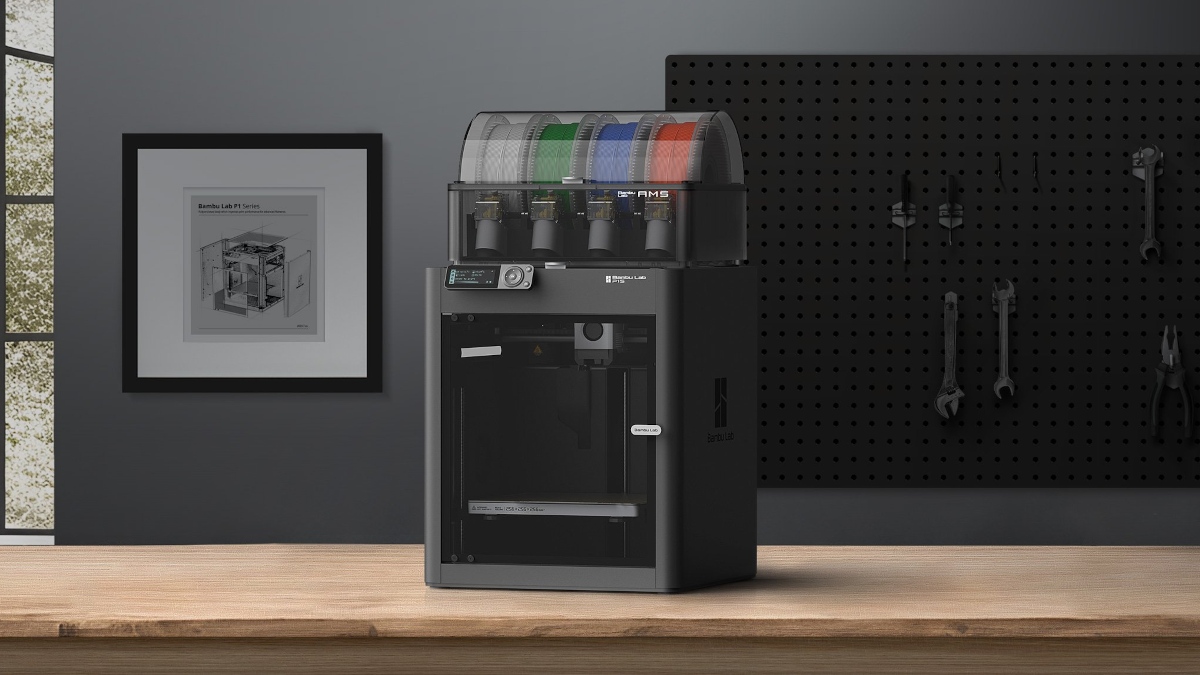 A popular manufacturer of 3D printers is sued. All because of... action figures