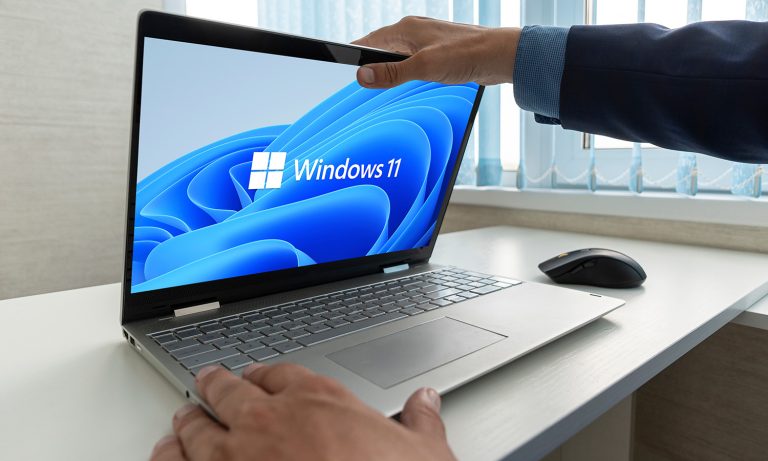 Do you have Windows? Do it now, Microsoft pleads in panic