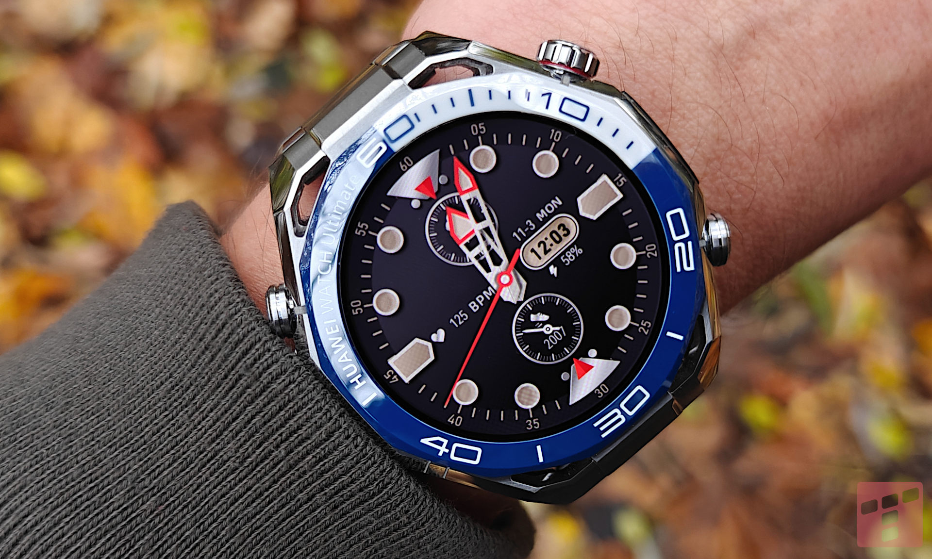 Huawei watches pay contactless. Curve Pay in new models