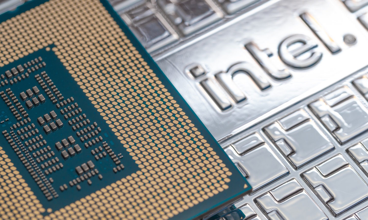 Intel Bartlett Lake debuts. A very interesting CPU, but only for the selected ones