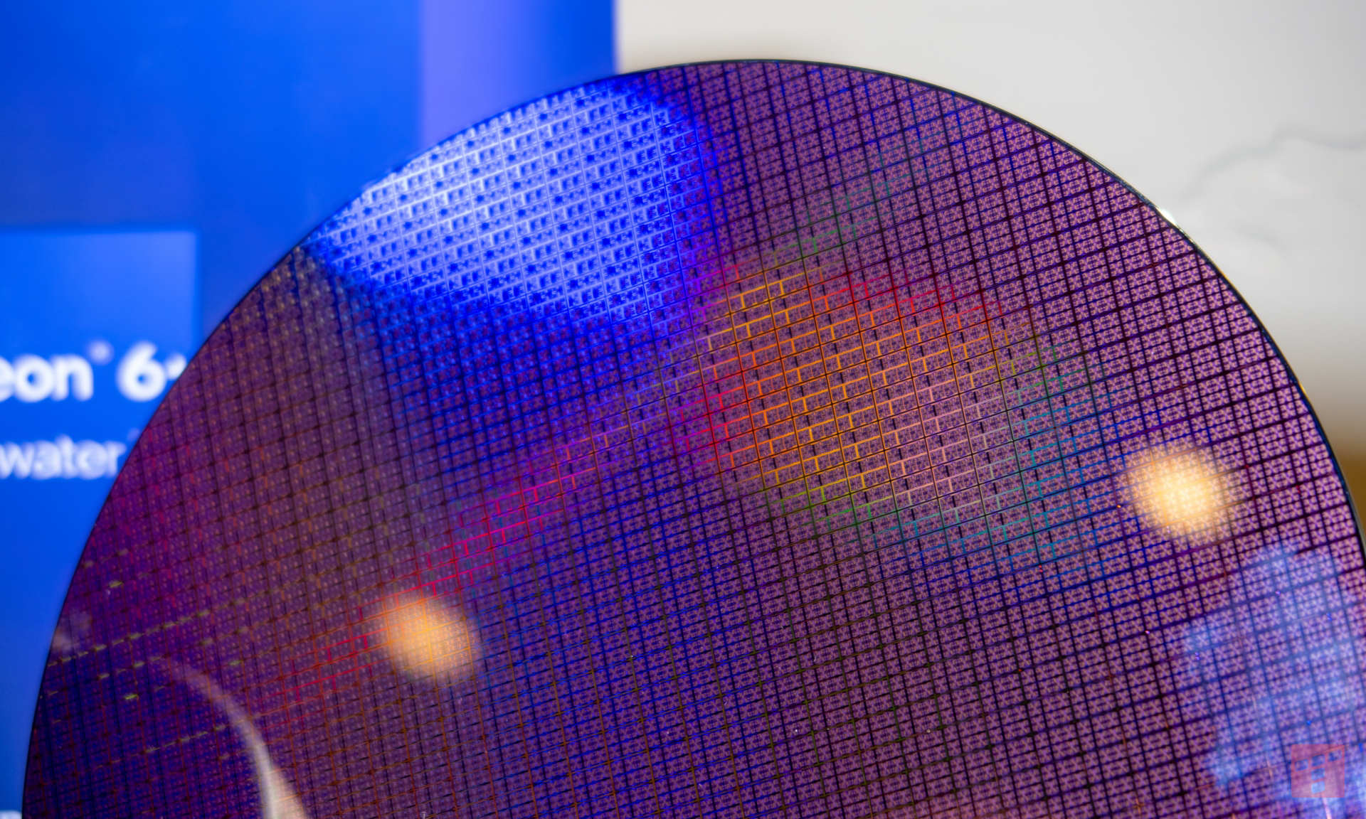 Intel is bouncing back from the bottom. All thanks to new lithographs