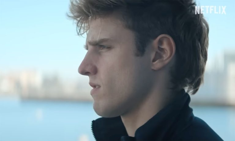 It has everything a Spanish series should have. 21 million views