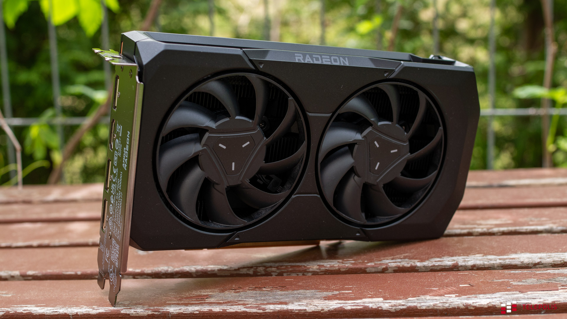 New AMD processors do not fully support... AMD graphics cards