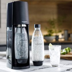 Oil deposits and bottle lockers. SodaStream Terra in a strong promotion