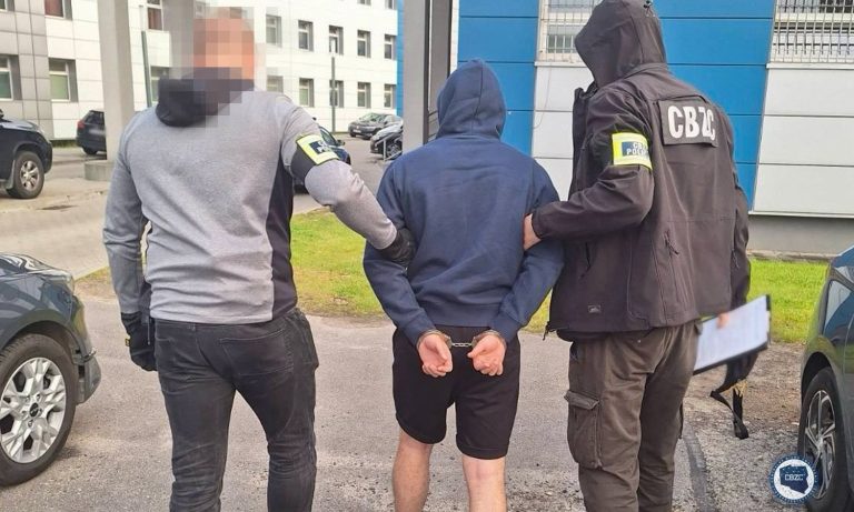 The police detained fake bankers. They robbed many Poles