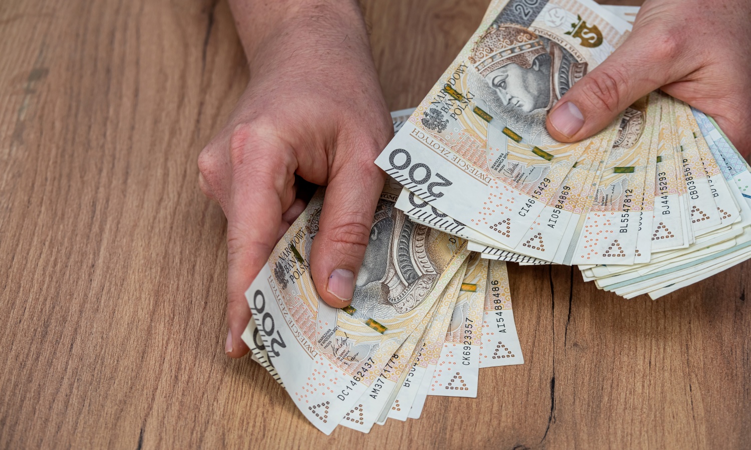 They lost PLN 350,000 due to a moment of inattention. Don't get robbed