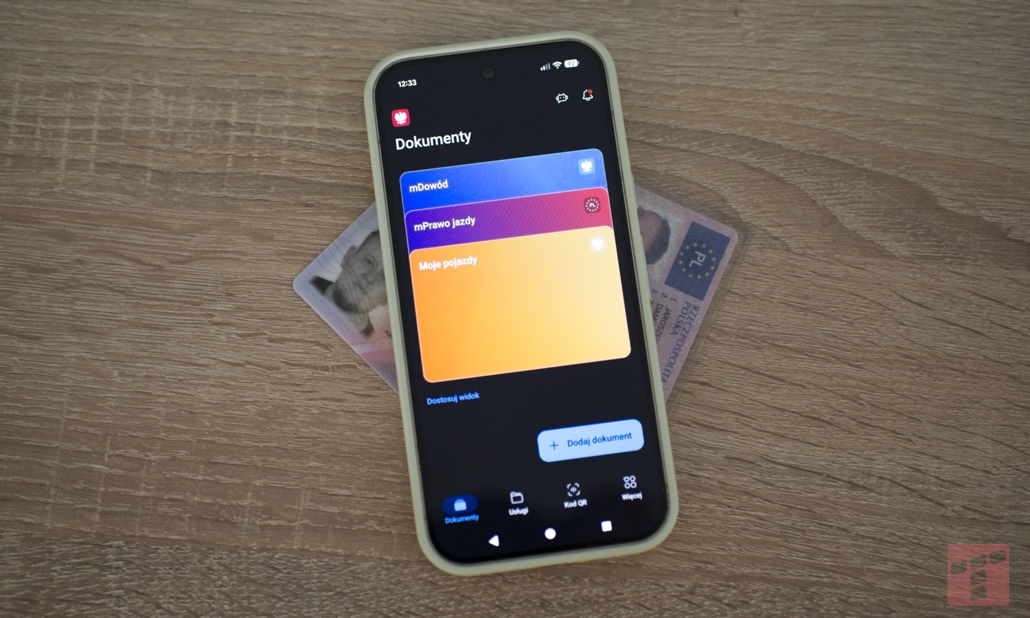 mObywatel follows Poles like Pegasus? Let's get this straight