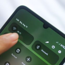 Google will lock your phone for 10 seconds. There is logic in this