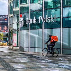 PKO Bank Polski does not have good news. “Make payments early”