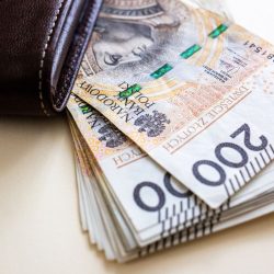 The taxman calls Poles on the carpet. It’s about transfers
