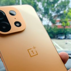 This cheap OnePlus with an 8000 mAh battery completely blows away the competition