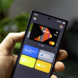 No more searching for packages in emails. Google Wallet has gained a brilliant feature