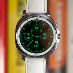 Samsung Galaxy Watch8 Classic up for grabs for free. You just have to write it down