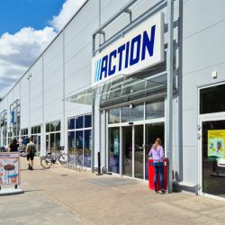 At Action for PLN 79.90. Such Philips Hue costs PLN 1,700