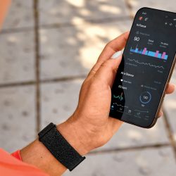 Garmin CIRQA Smart Band. This is the brand’s first such equipment