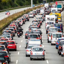 How to unblock the streets? Mathematics helps with bad driving habits