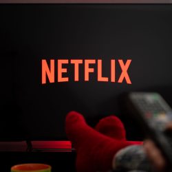 Netflix wants to keep us glued to the screen for longer. He has an idea for it