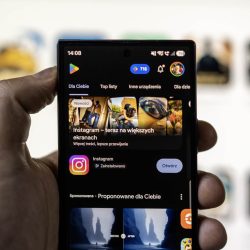 Google is giving up. No more difficulties for alternative stores