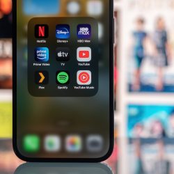 Disney+, Apple TV and Amazon Prime for PLN 40. This is a new package