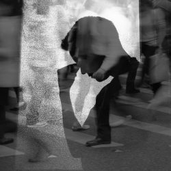 Why does loneliness sometimes bother you and sometimes not? Science has the answer