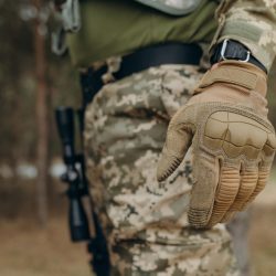 Discounts up to 90% on tactical equipment and clothing. Urgent warning against a new scam