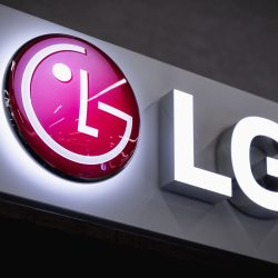 LG starts producing unique screens. Players will appreciate