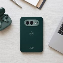 Motorola is eating away at Samsung and Apple. This is the Razr Flex