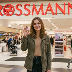 Rossmann sells for PLN 7.99. At Leroy Merlin PLN 59