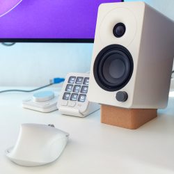 Creative XF1 test – more than computer speakers