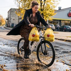 Biedronka has a sale! An electric bike for a penny